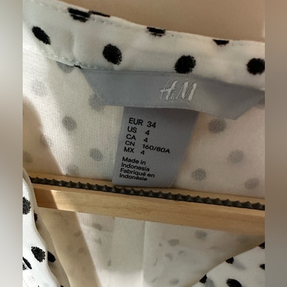 H&M Black &‎ White Polka Dot Dress – Size 4 - Picture 3 of 4